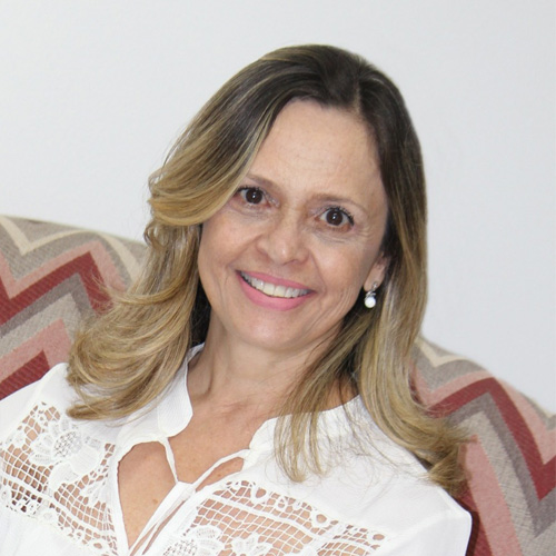 Psicóloga Vanderli Ribeiro - trabalha na Clínica de Psicologia Essência Terapia